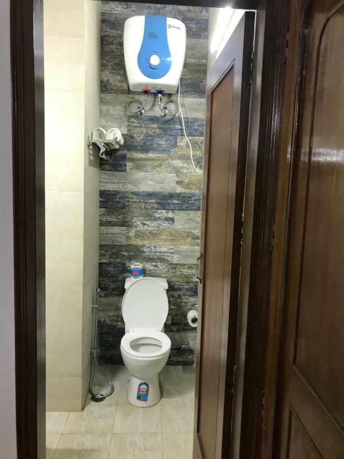 Tatvamasi Homestay Nuova Delhi Esterno foto